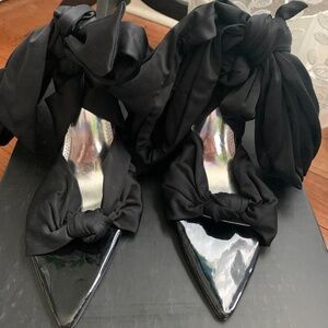 Azalea wang black wrap up heels